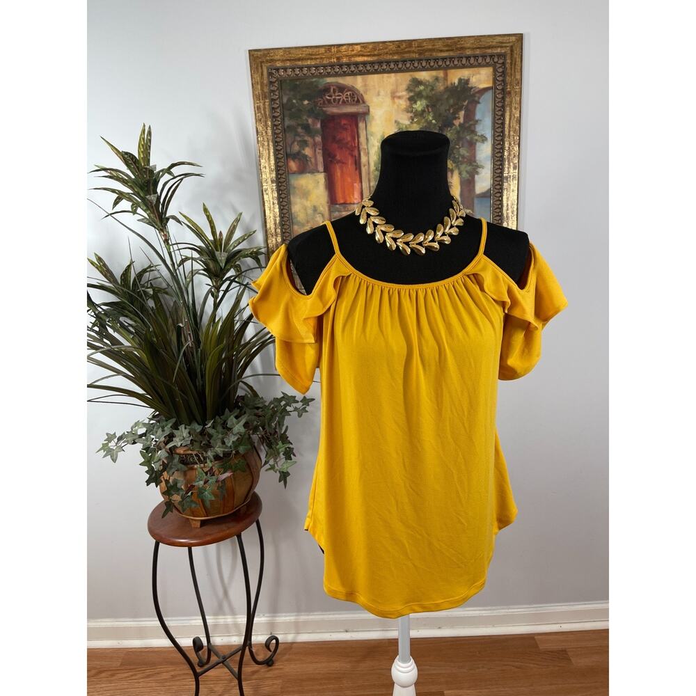 7th Avenue Cold-Shoulder Top Women's Medium Yellow‎ Preppy Chic Romantic Ruffle